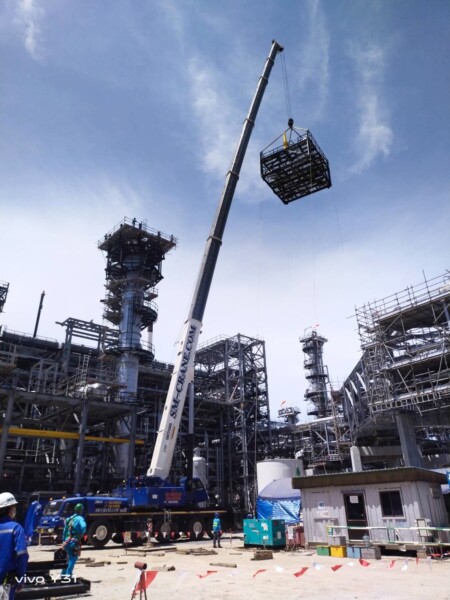 เช่าเครนศรีราชา พร้อมคนขับ